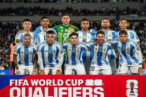 فيرون يوجه تحذيرًا إلى منتخب الأرجنتين قبل مواجهة الجزائر بكأس العالم